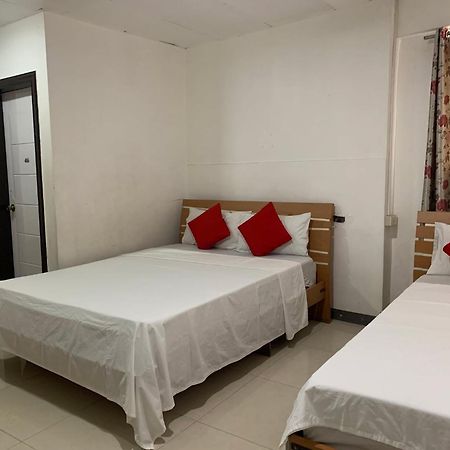 Lucky Hotel Manila Ngoại thất bức ảnh