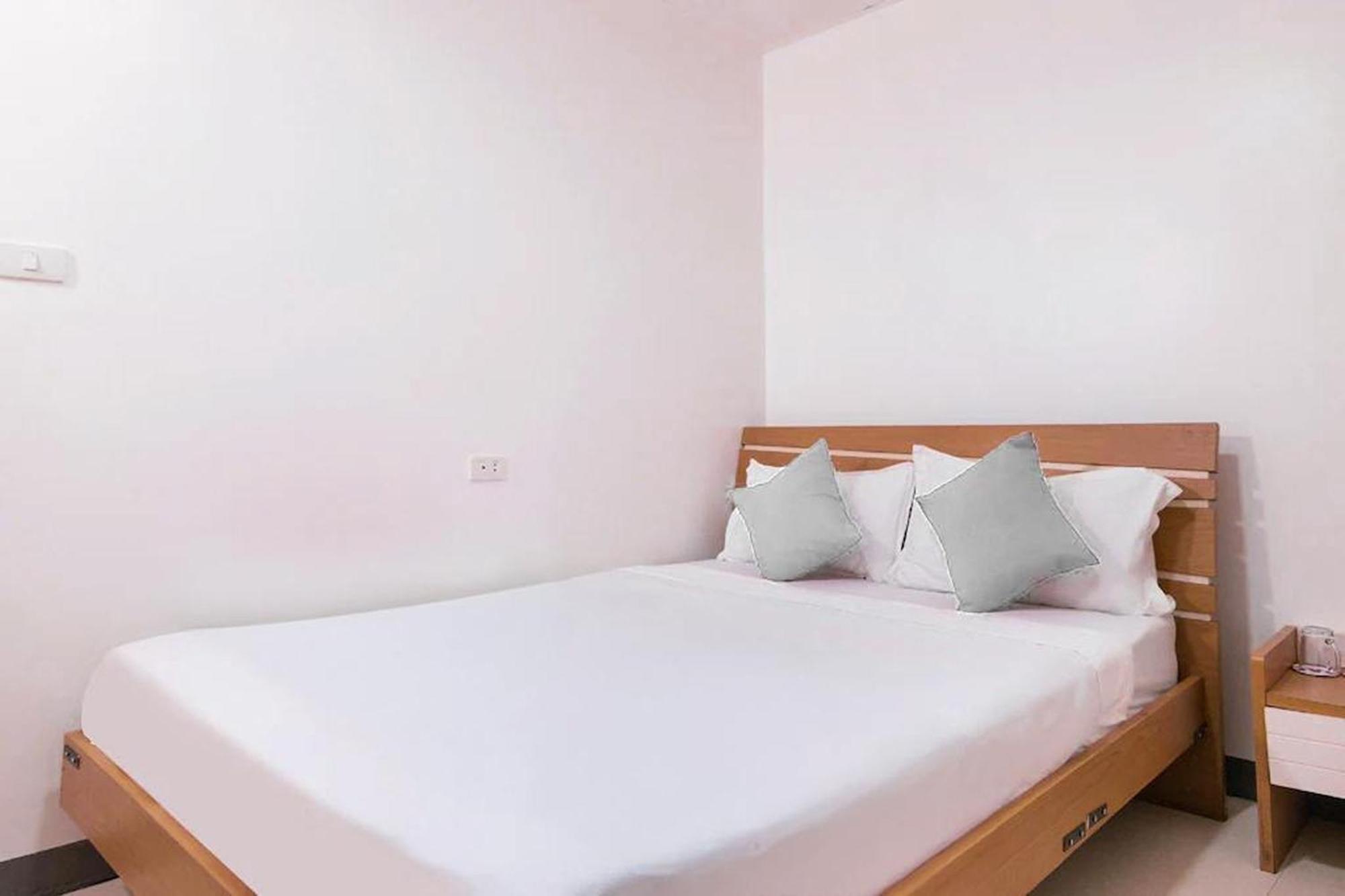 Lucky Hotel Manila Ngoại thất bức ảnh