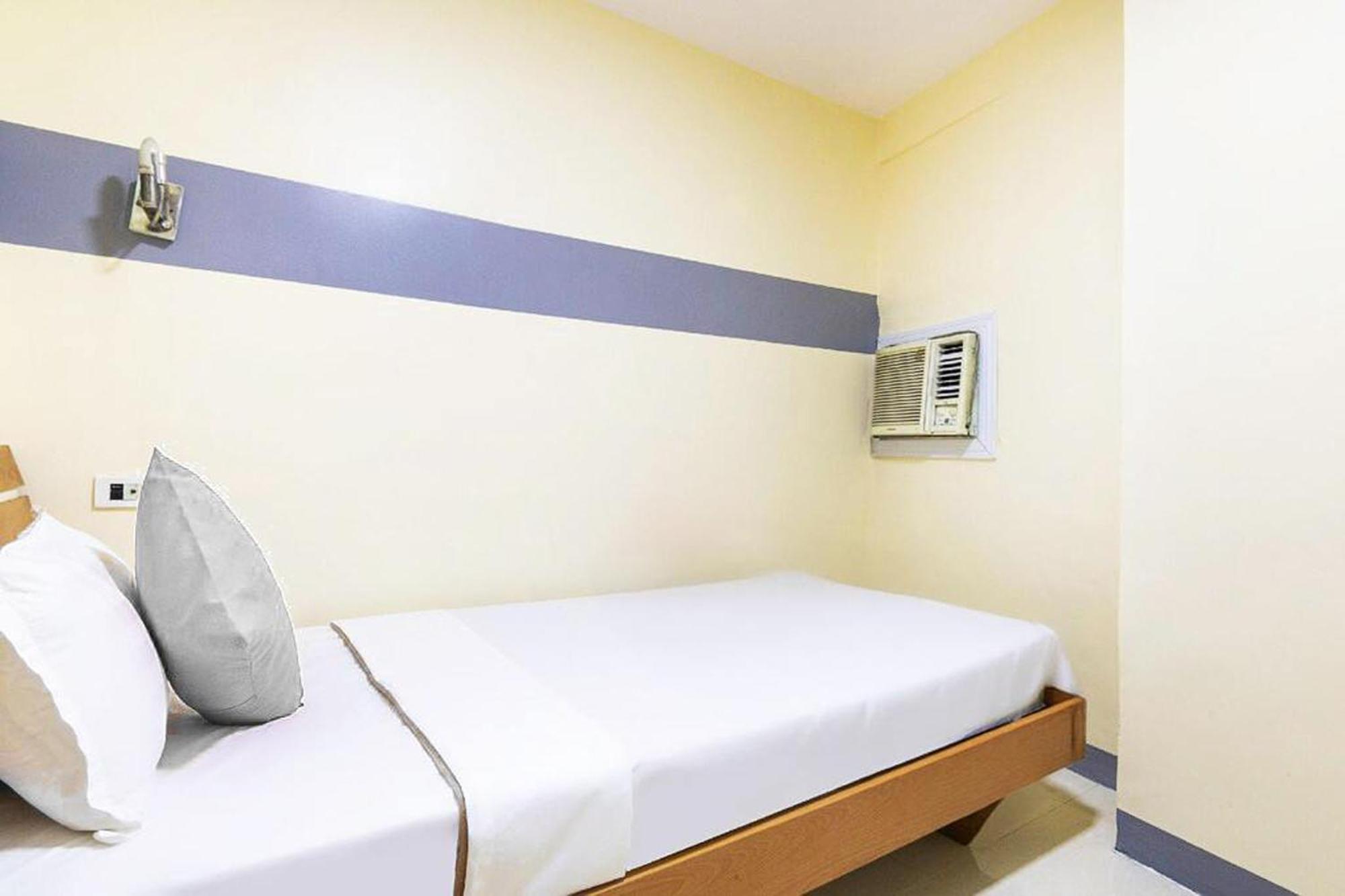 Lucky Hotel Manila Ngoại thất bức ảnh